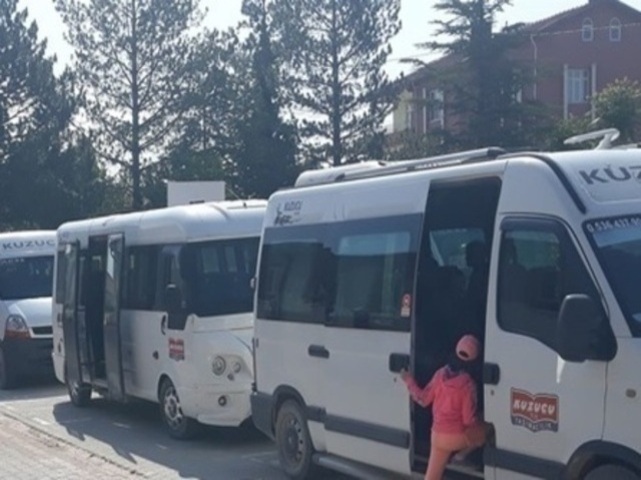 Kuzucu Turizm — araç ve yolculuk fotoğrafı 4